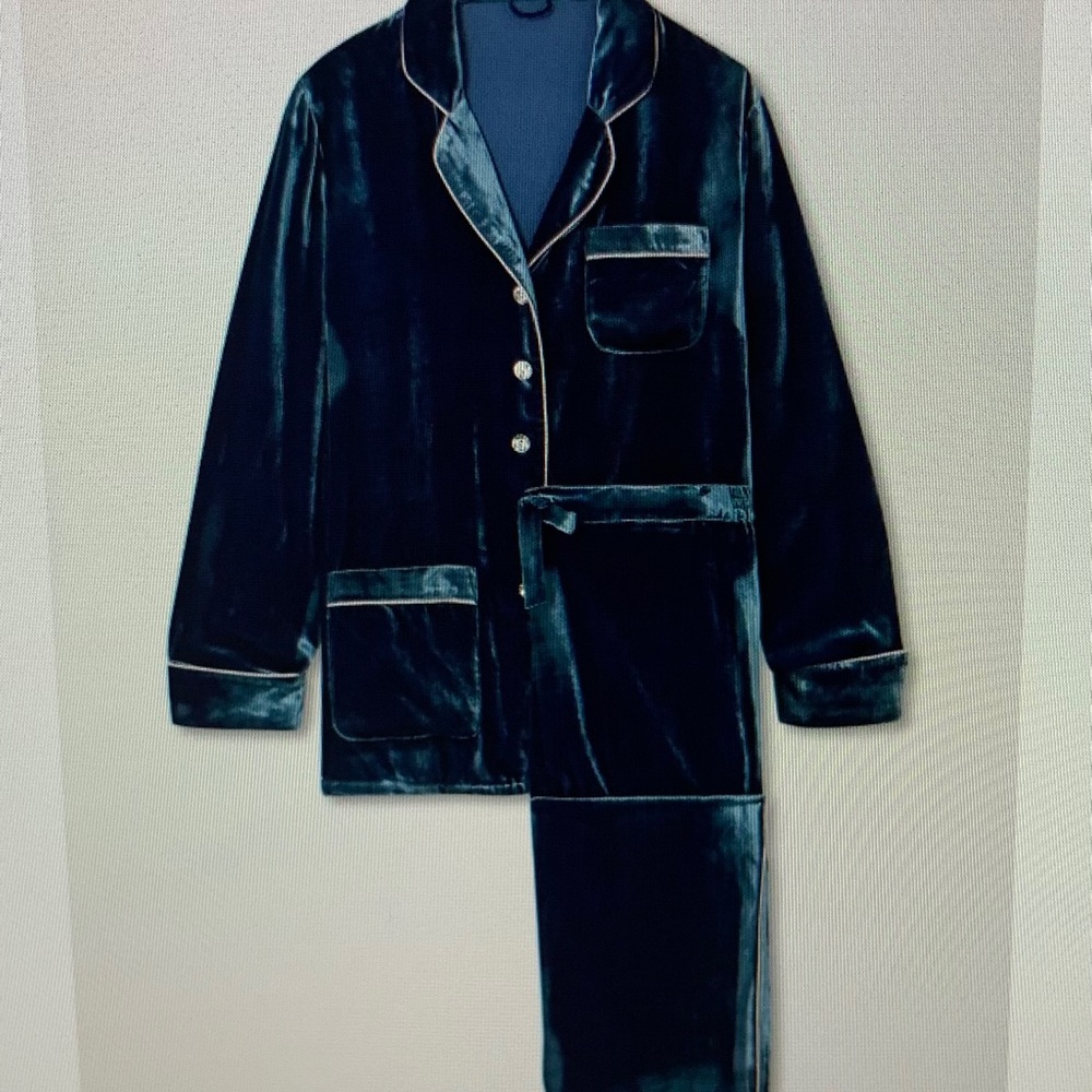 Olivia von Halle's 'Coco' pajama set